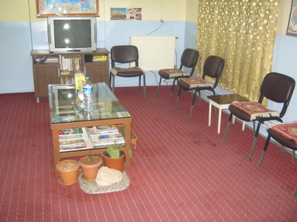 Hotel Ugur Шанлыурфа Экстерьер фото